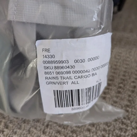 NWT Rains Trail Cargo Backpack, Green/Grey - Picture 4 of 4